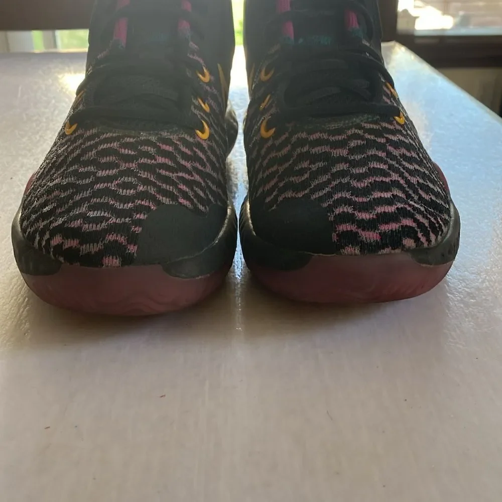NIKE KD Trey 5 VIII Black Purple Yellow Cactus Flower Mid Tops CK2090-005 Size 8
